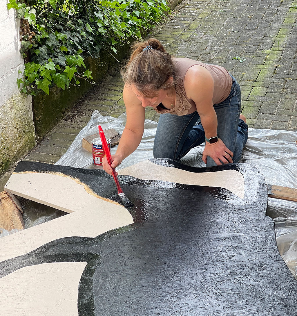 Stier auf OSB-Platte